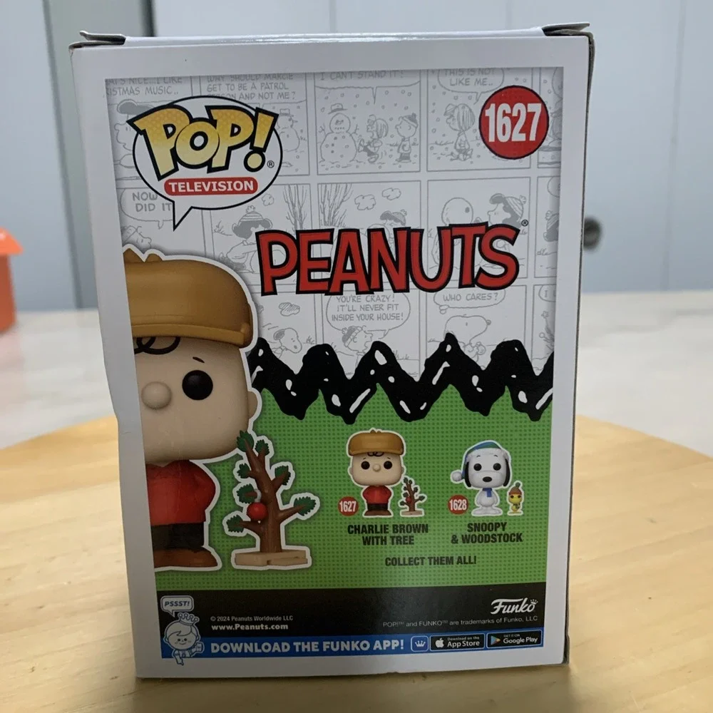 Funko Pop! Vinyl: Peanuts Charlie Brown With Tree #1627 W/Protector
